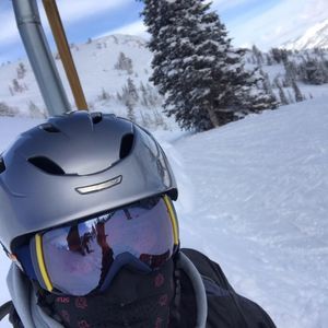 Meet your Posher, Jay